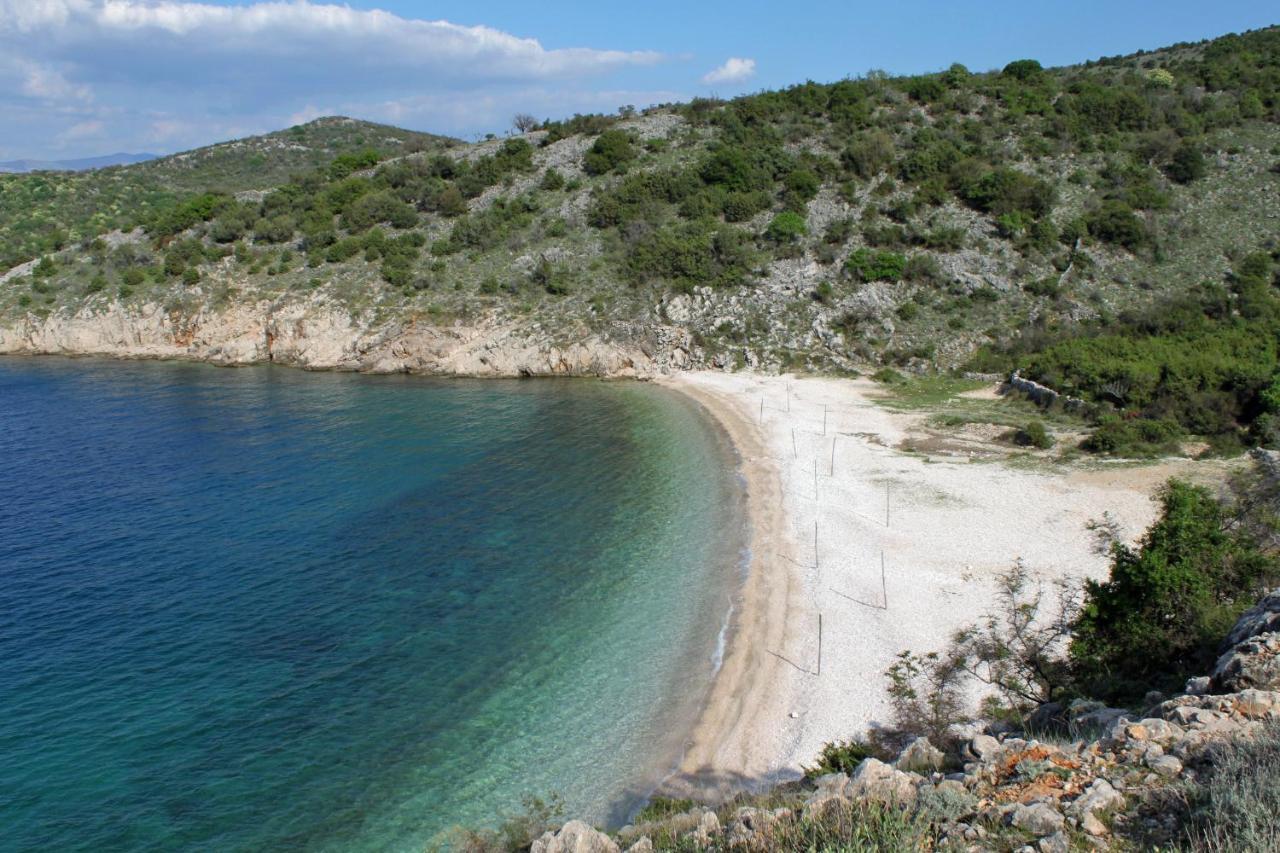 Apartments With A Parking Space Vrbnik, Krk - 429 Екстериор снимка