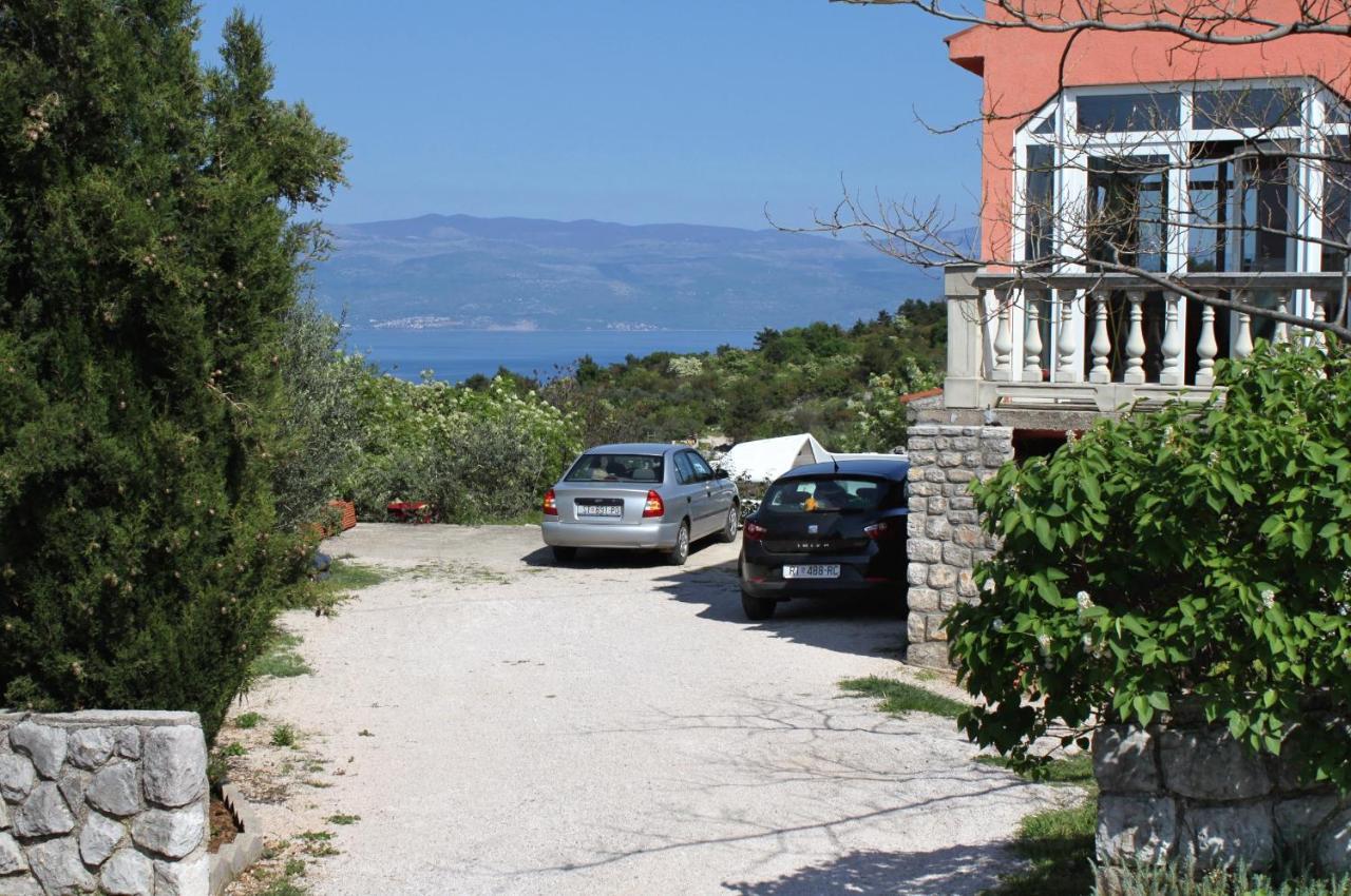 Apartments With A Parking Space Vrbnik, Krk - 429 Екстериор снимка